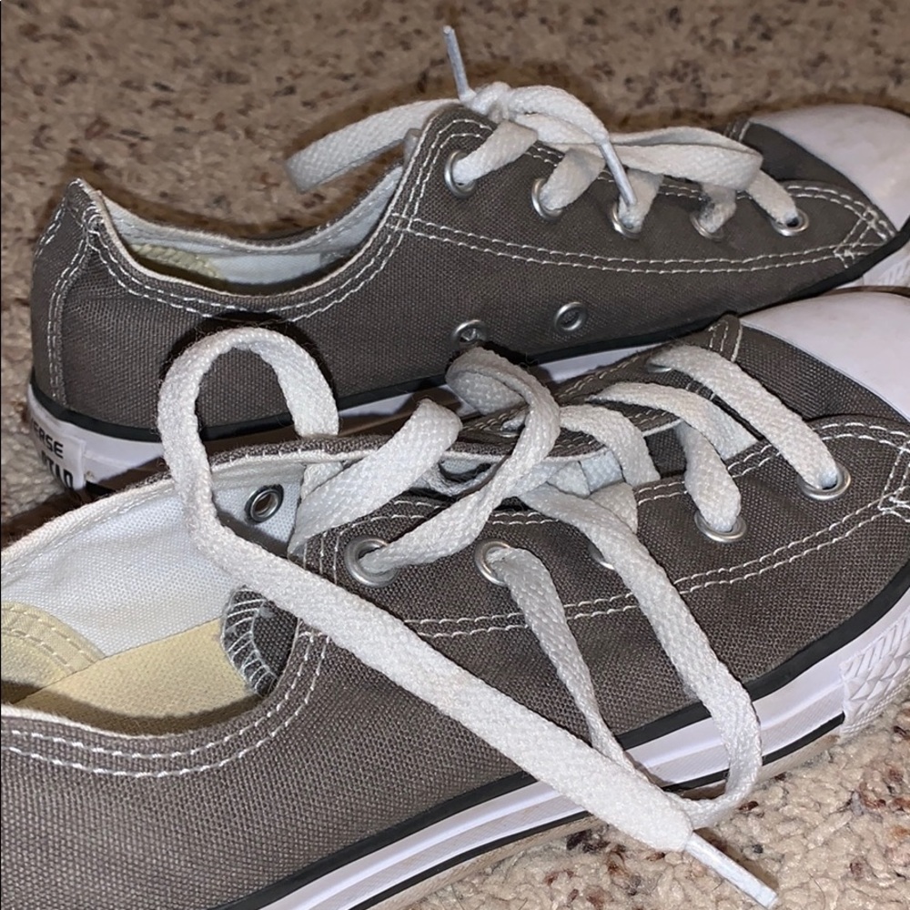 Grey Converse - Picture 2 of 3